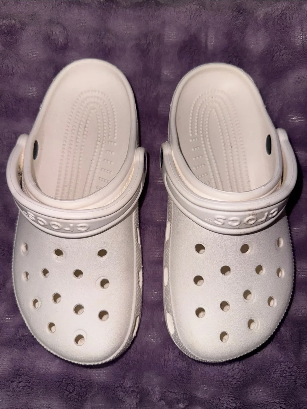 CROCS Kids Classic Clog in Off-White